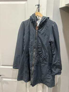Prairie Underground Ruffle Hooded Nylon Cloak Jacket Size M